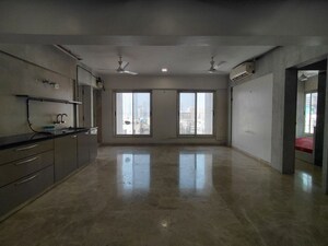 Room in 2 BHK Apartment at Ani Anu Sri Balaji Enclave, Malad West – for Rent