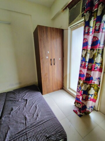Bedroom in 2 BHK Apartment at Adore Happy Homes, Sector 86 – for Rent