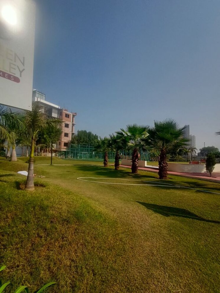 Garden, lion-green-valley  150 Sq.Yd. Plot In Sohna Sector 35 Gurgaon 9959326