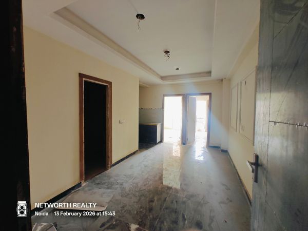 2 BHK + Extra Room Builder Floor For Sale in Sunshine Apartments Sector 73