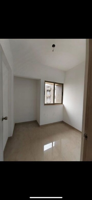 Room in 2 BHK Apartment at Elitra Casa Rio, Dombivli East – for Rent