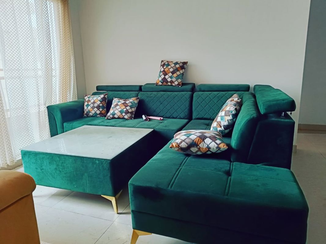 2 BHK + Study Room Apartment For Rent in Jm Orchid