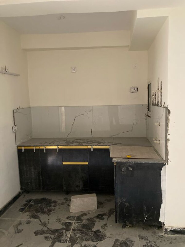 Kitchen, sunshine-apartments-sector-73 2 Bedroom 1000 Sq.Ft. Builder Floor In Sector 73 Noida 9959420