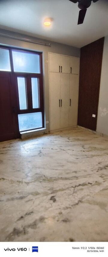 Room in 2 BHK Independent House at RWA Apartments Sector 39, Sector 39 – for Rent