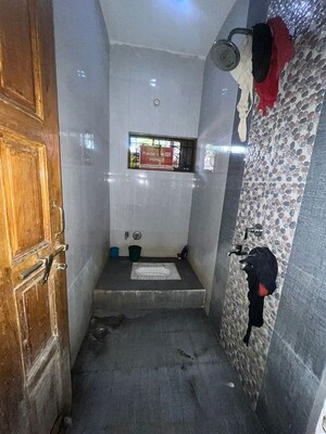 Parking in 2 BHK Independent House at Shivanand Nagar – for Rent