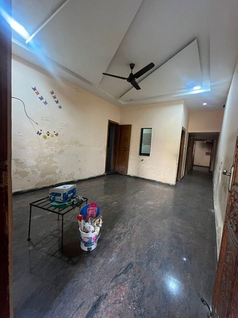  Parking, shivanand nagar 2 Bedroom 900 Sq.Ft. Independent House In Shivanand Nagar Raipur 9959428