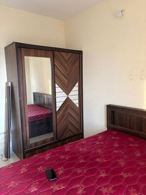 Room in 1 BHK Apartment at Swastik Residency 1, Ghodbunder Road – for Rent