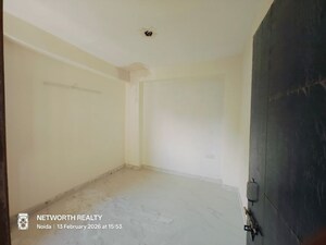 Room in 2 BHK Builder Floor at Sunshine Apartments Sector 73, Sector 73 – for Sale