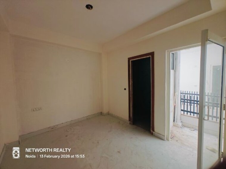 Room, sunshine-apartments-sector-73 2 Bedroom 1020 Sq.Ft. Builder Floor In Sector 73 Noida 9959453