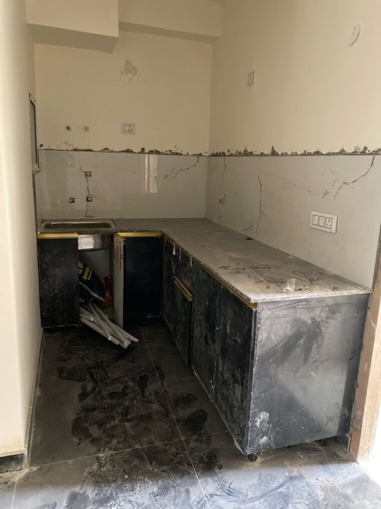 Kitchen, sunshine-apartments-sector-73 2 Bedroom 950 Sq.Ft. Builder Floor In Sector 73 Noida 9959463