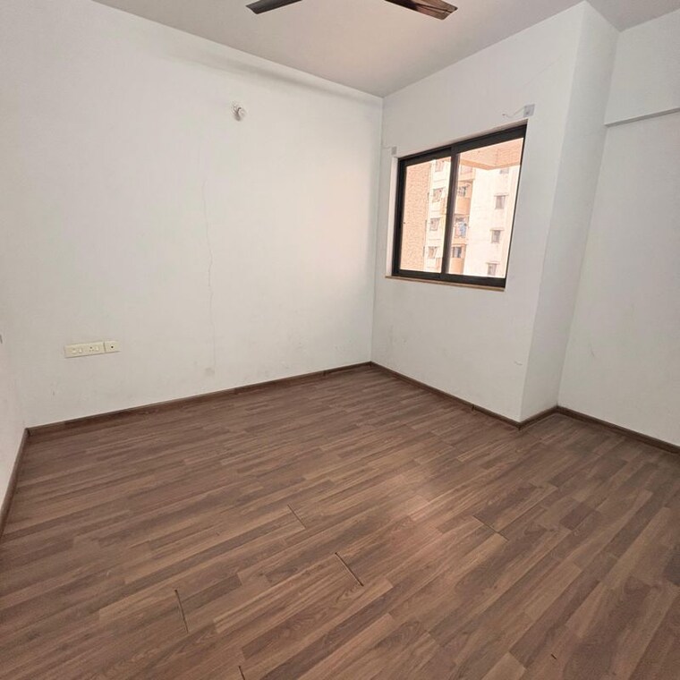 Room, lodha-palava-city-lakeshore-greens 1 Bedroom 508 Sq.Ft. Apartment In Hedutane Thane 9959483
