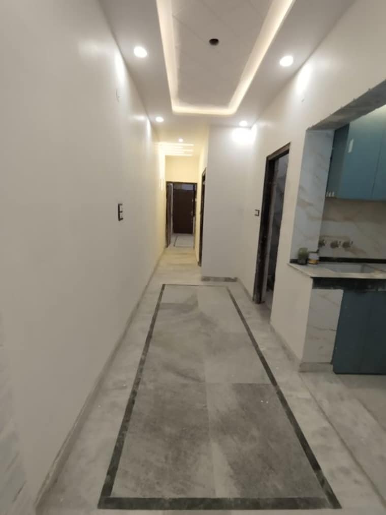 undefined, uttam nagar 3.5 Bedroom 100 Sq.Yd. Builder Floor In Uttam Nagar Delhi 9959616
