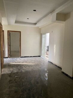 2 BHK Builder Floor For Sale in Sunshine Apartments Sector 73