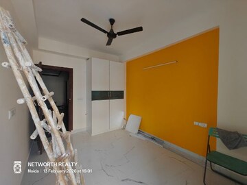 Master Bedroom in 2 BHK Builder Floor at Sunshine Apartments Sector 73, Sector 73 – for Sale