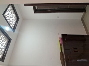 Furnished Amenities in 1 BHK Apartment at Raj Nagar Extension – for Rent