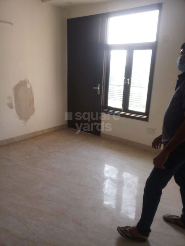3 BHK + Pooja Room Builder Floor For Rent in Chattarpur