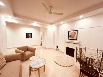 5 BHK Apartment For Rent in AEZ Aloha, Sector 57