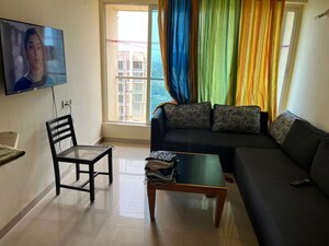 Living Room in 3 BHK Apartment at Sewri – for Rent