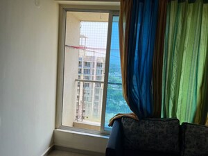 Living Room in 3 BHK Apartment at Sewri – for Rent