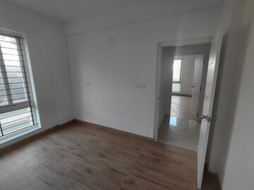 Room in 3 BHK Apartment at Surbacon Cedar, Electronic City Phase ii – for Sale