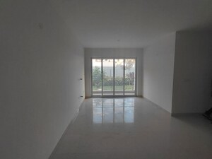 Room in 3 BHK Apartment at Surbacon Cedar, Electronic City Phase ii – for Sale
