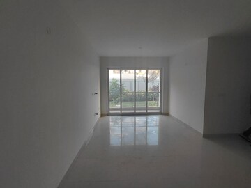Room in 3 BHK Apartment at Surbacon Cedar, Electronic City Phase ii – for Sale