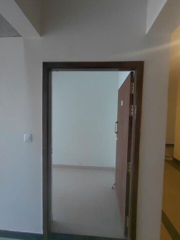 Room in 3 BHK Apartment at Surbacon Cedar, Electronic City Phase ii – for Sale