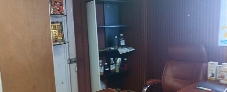 Team Area, new friends colony Commercial Shop 300 Sq.Ft. In New Friends Colony Delhi 9891346