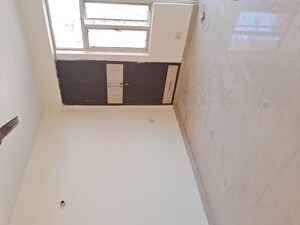 Room in 2 BHK Apartment at Mittal Rajnagar Residency, Raj Nagar Extension – for Rent