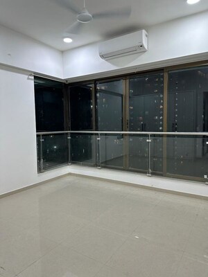 Room in 3 BHK Apartment at Celestia Spaces, Parel – for Rent