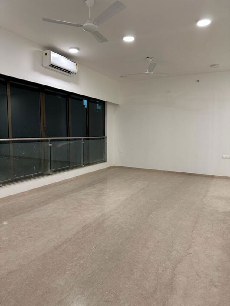 Room, celestia-spaces 3 Bedroom 1700 Sq.Ft. Apartment In Parel Mumbai 9960205