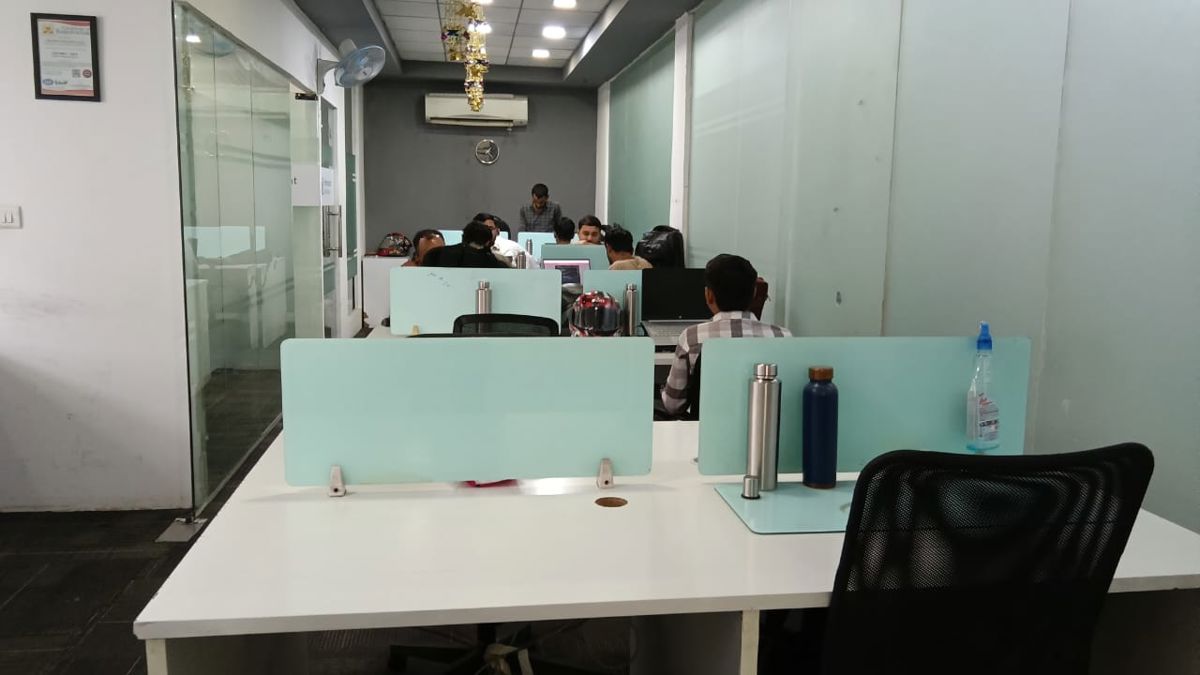 Office Space For Rent in Sector 63