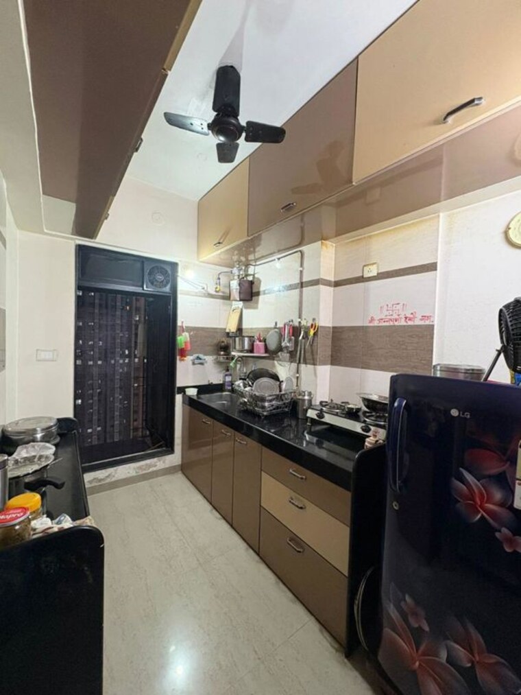 Kitchen, goregaon west 1 Bedroom 390 Sq.Ft. Apartment In Goregaon West Mumbai 9960302