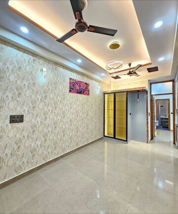 Furnished Amenities in 2 BHK Builder Floor at Divyansh Homes, Indrapuram – for Rent