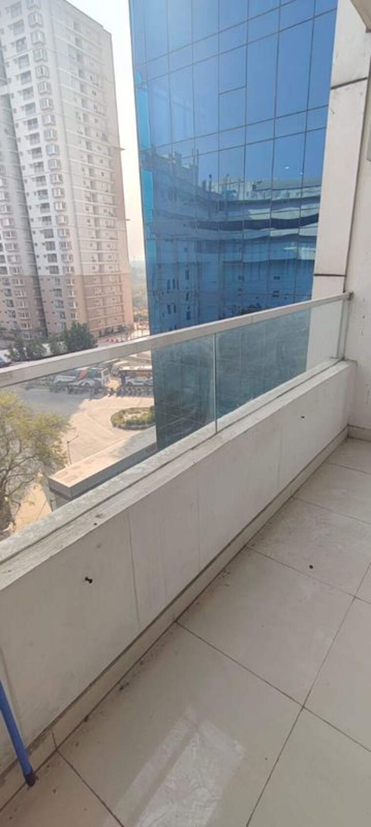 Balcony, kothaguda Commercial Office Space 2000 Sq.Ft. In Kothaguda Hyderabad 9960444