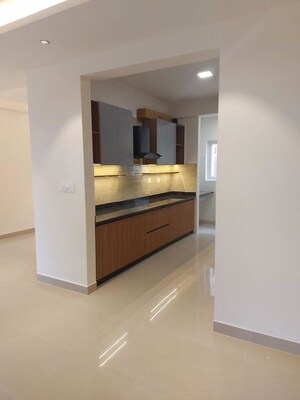 Room in 3 BHK Apartment at Mantri Webcity, Hennur – for Rent