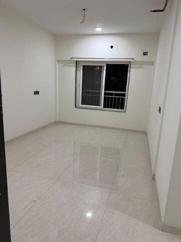 Room in 2 BHK Apartment at Goregaon West – for Rent