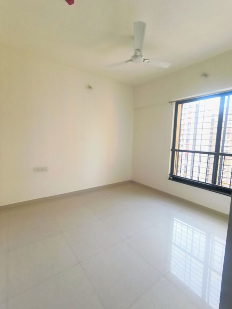 Room, shapoorji-pallonji-joyville-hadapsar-annexe 3 Bedroom 1200 Sq.Ft. Apartment In Hadapsar Pune 9960208