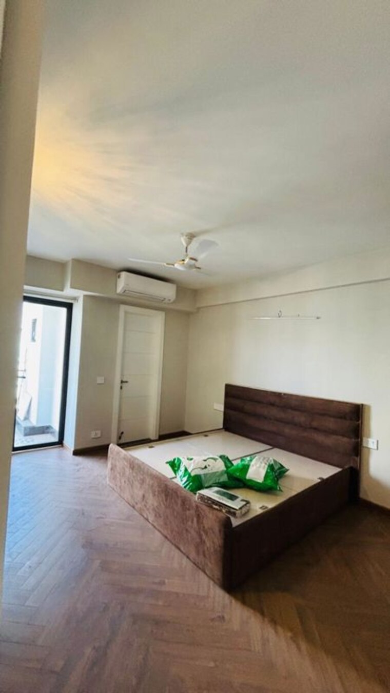Bedroom, signature-global-city-63a 3.5 Bedroom 1470 Sq.Ft. Apartment In Sector 63a Gurgaon 9960338