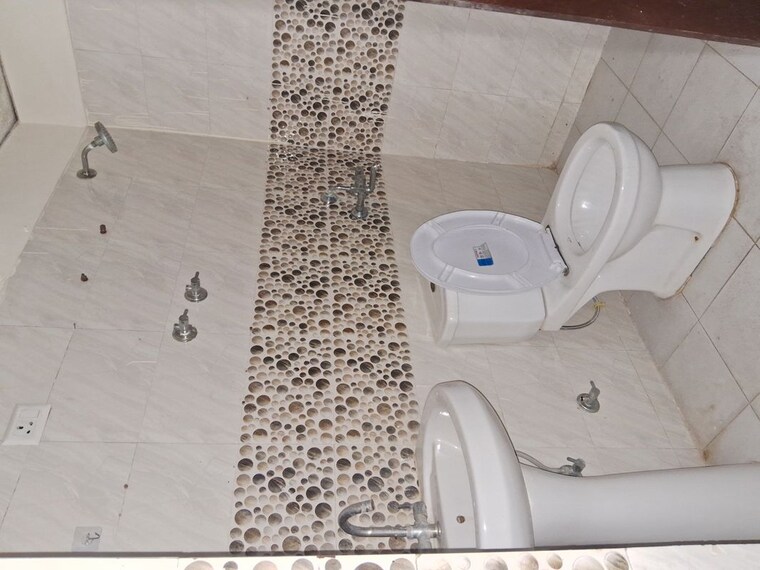 Bathroom, charms-castle 2 Bedroom 850 Sq.Ft. Apartment In Raj Nagar Extension Ghaziabad 9960565