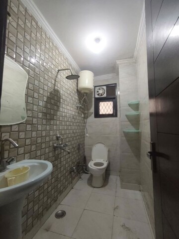 Bathroom in 2 BHK Builder Floor at Saket – for Rent