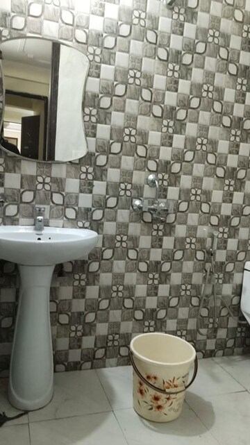 Bathroom in 2 BHK Builder Floor at Saket – for Rent