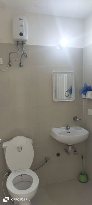 Bathroom in 3 BHK Builder Floor at Roots Courtyard, Sector 48 – for Rent