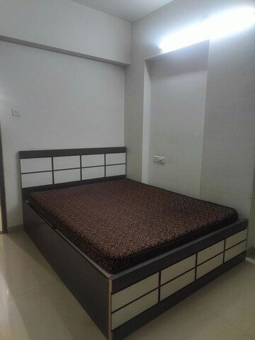 Bedroom in 3 BHK Apartment at Narhe – for Rent