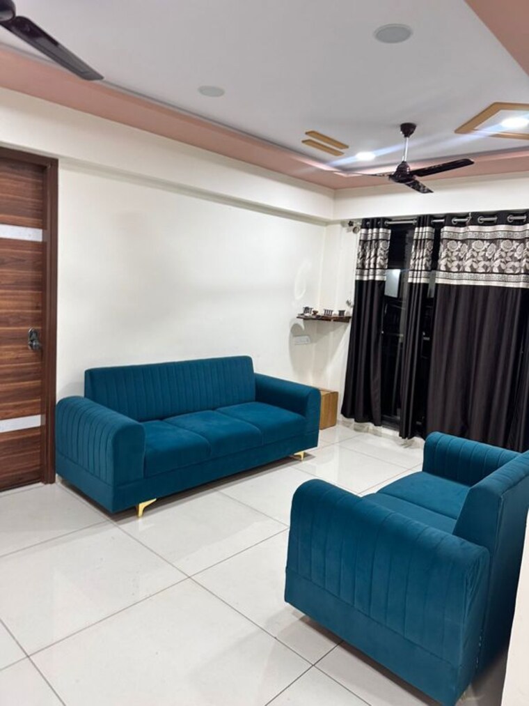 Living Room, shela 3 Bedroom 1428 Sq.Ft. Apartment In Shela Ahmedabad 9960941