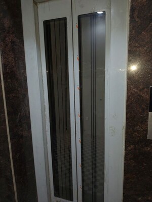 Building Lobby in 2 BHK Builder Floor at Sunshine Apartments Sector 73, Sector 73 – for Rent