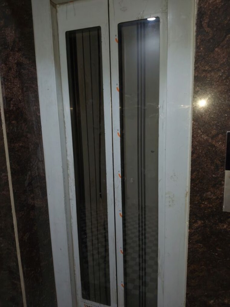 undefined, sunshine-apartments-sector-73 2 Bedroom 950 Sq.Ft. Builder Floor In Sector 73 Noida 9960974