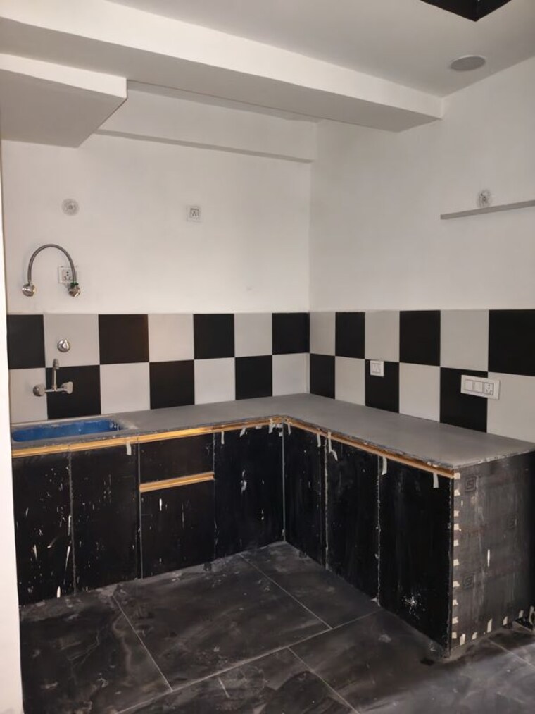 Kitchen, sunshine-apartments-sector-73 2 Bedroom 950 Sq.Ft. Builder Floor In Sector 73 Noida 9960974