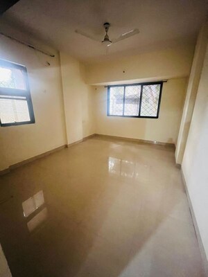 Room in 2 BHK Apartment at Satellite Garden, Goregaon East – for Rent