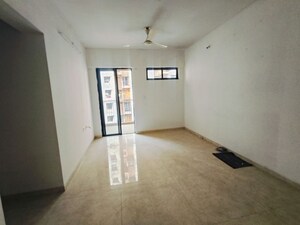 1.5 BHK Apartment For Sale in Lodha Palava City Lakeshore Greens, Dombivli East